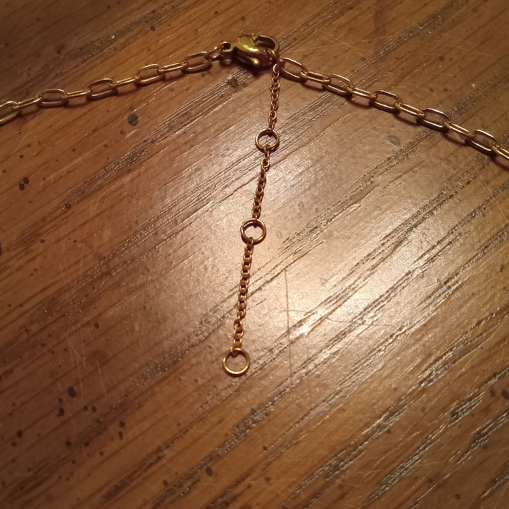 Gold Tone Vintage Chain Necklace - Picture 4 of 6